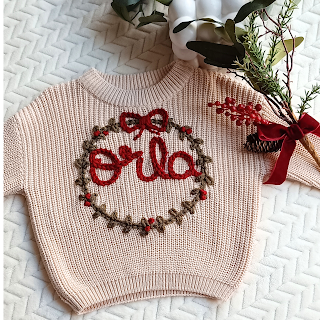 Christmas Wreath Natural Oversized Jumper